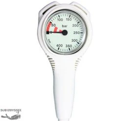 MC9 COMPACT White Pack Détendeur + Octopus Compact + Manomètre Blanc - Cressi -Combinaisons Magasin mc9 compact white pack detendeur octopus compact manometre blanc cressi 3